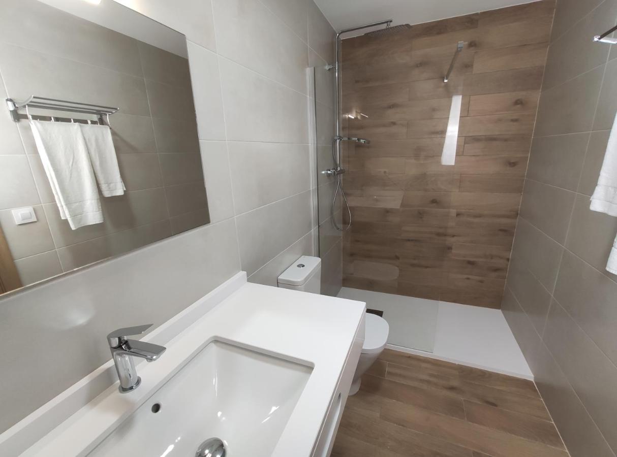 Hostal Oleo Auto Check-In Santander Buitenkant foto