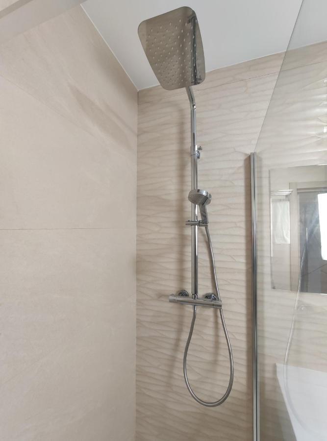 Hostal Oleo Auto Check-In Santander Buitenkant foto
