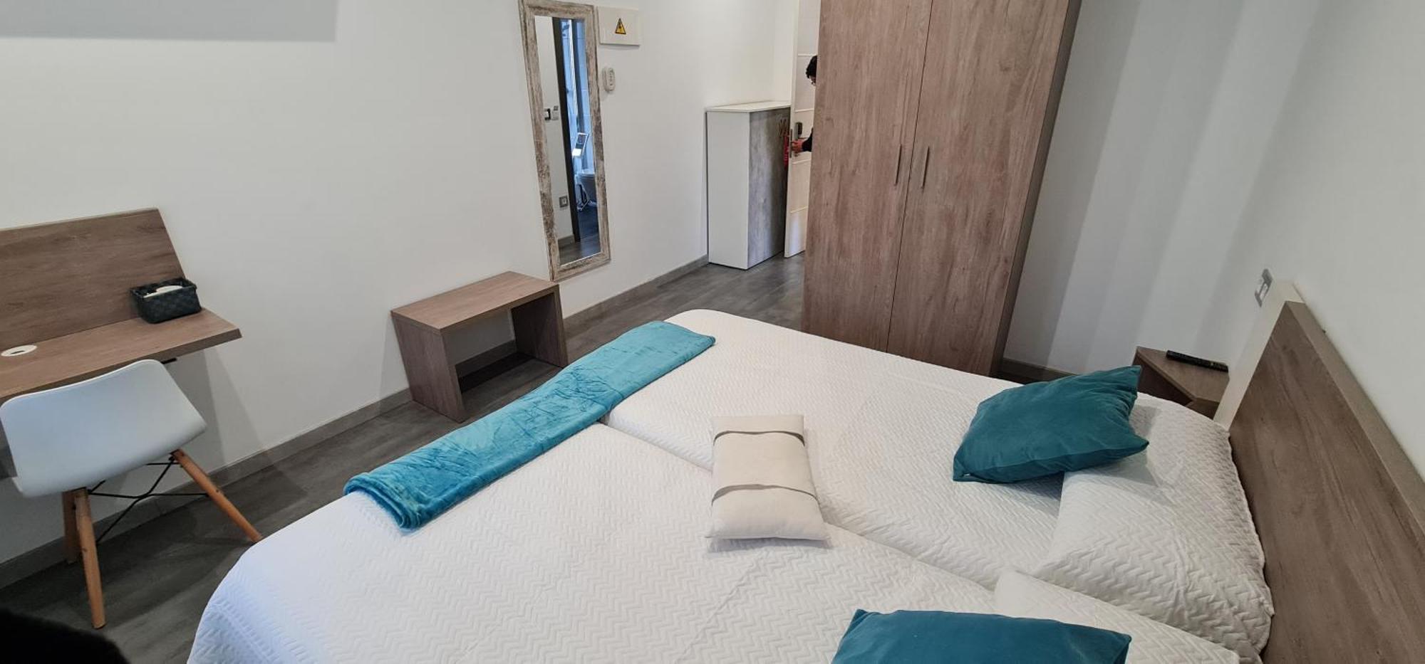 Hostal Oleo Auto Check-In Santander Buitenkant foto